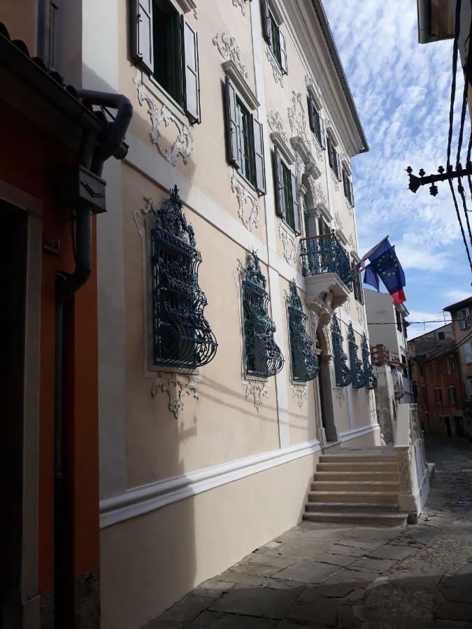 Stone Wall Apartment Izola Exterior foto